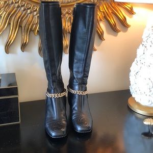 AUTHENTIC & Rare Gucci chain riding boots